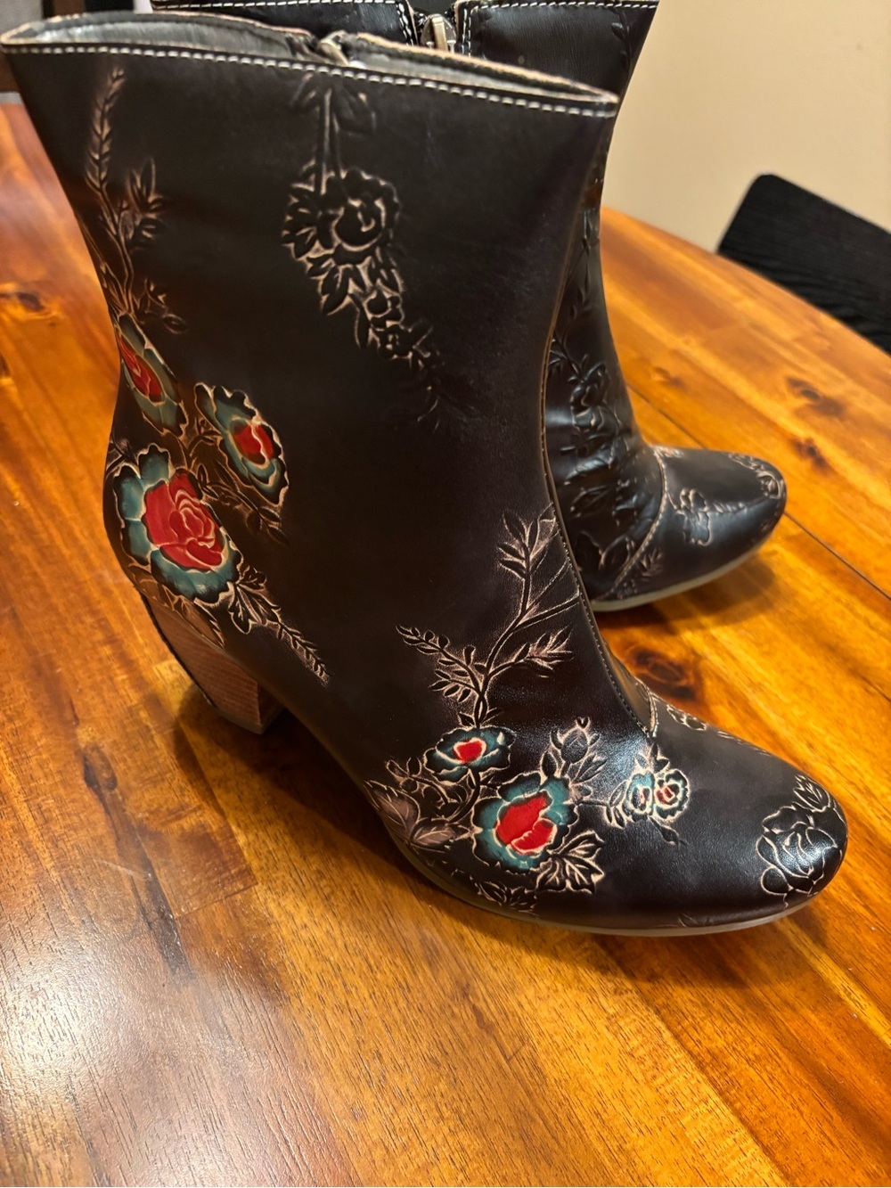 Black Floral Ankle Boots, L’Artiste